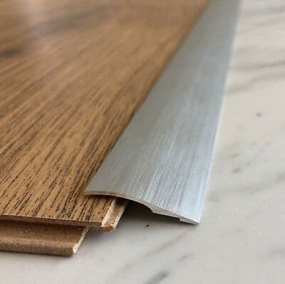 90 cm Toned Light Oak UKS19001 AD28 white-elm-studio-effect-ramp-door-bar-38mm-self-adhesive