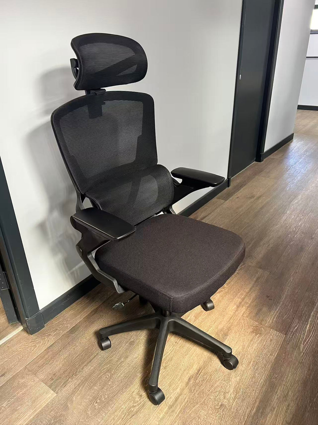 703 Black Mesh Office Chair – Ergonomic Computer Desk Chair with Adjustable Headrest, Lumbar Support and