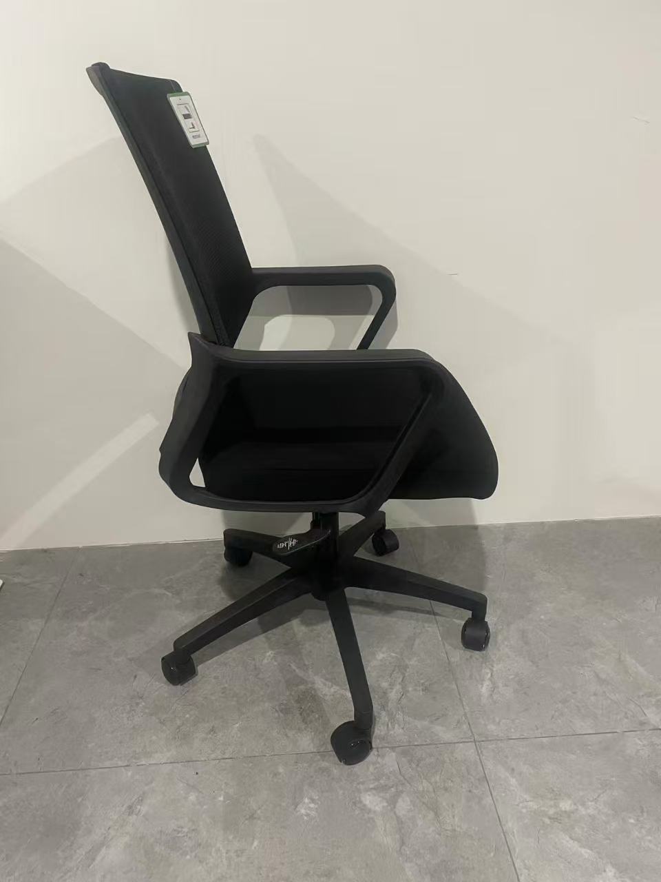 5812 Black Mesh Ergonomic Office Chair