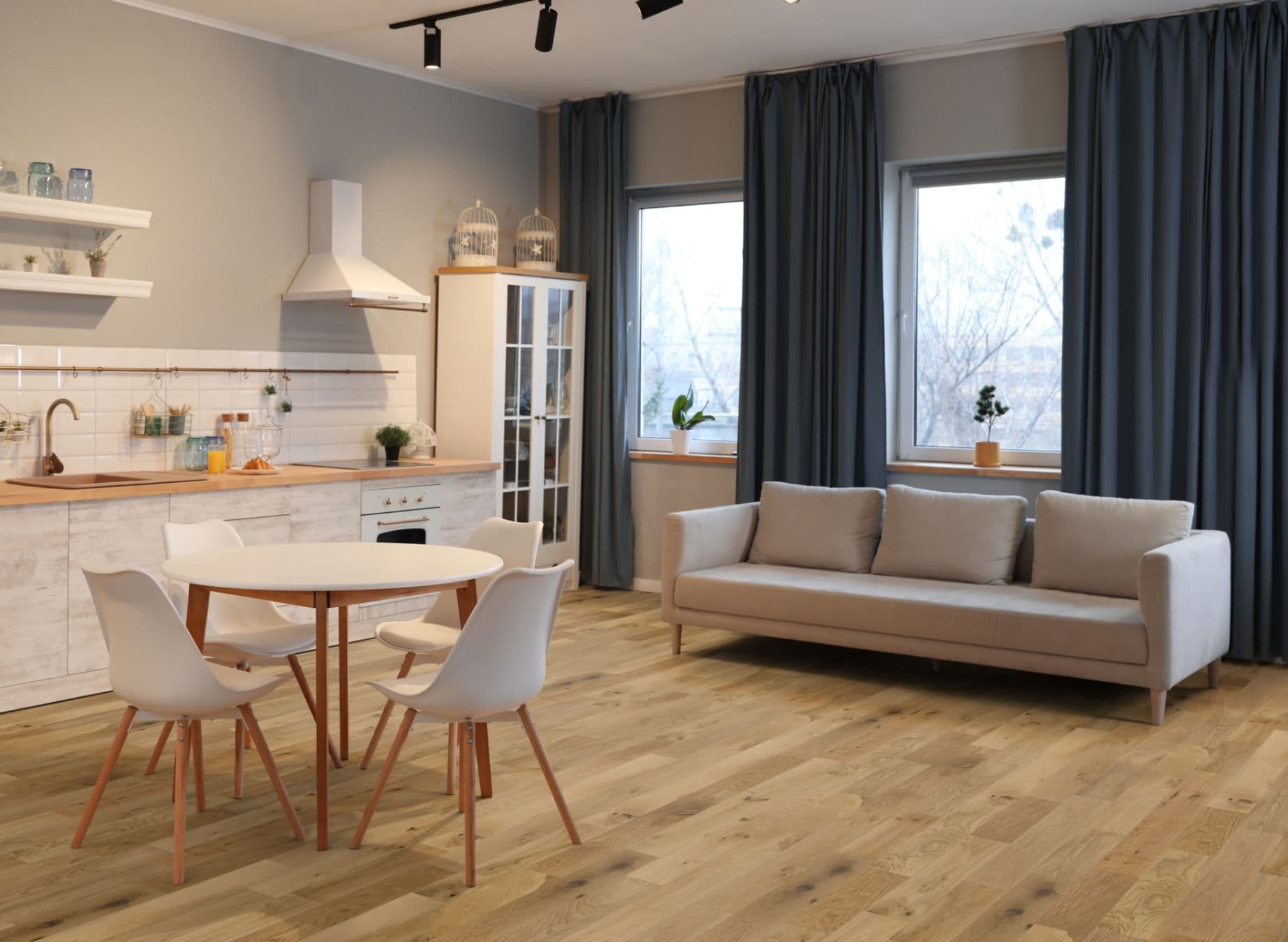 Oak Brushed & Matt Lacquered 150 Strata 14